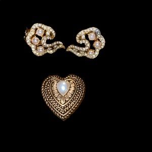 Faux pearl clip on earring and brooch 132